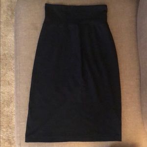 American Apparel black classic girl midi skirt